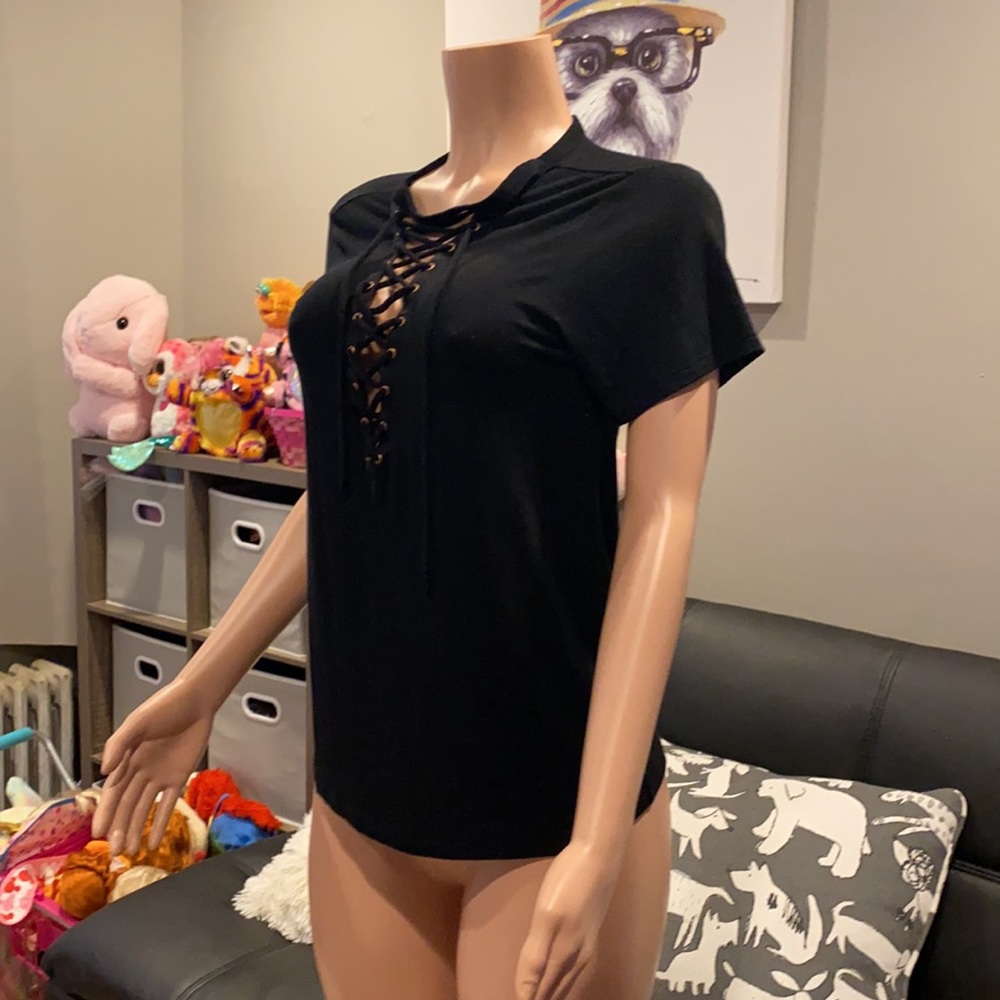 Express Lace Up Short Sleeve Top XS Super Soft Stretchy Lightweight - Picture 2 of 3